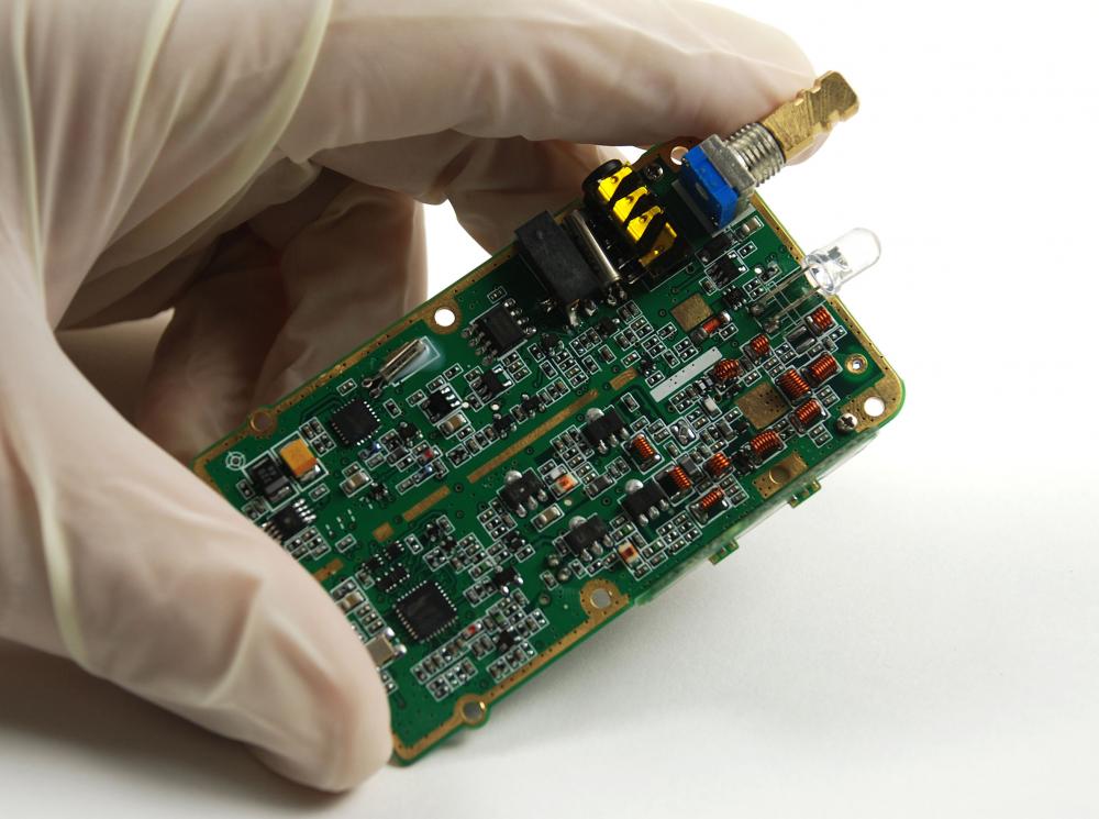 electronic components used to build circuits